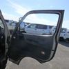 toyota hiace-van 1996 18376 image 23