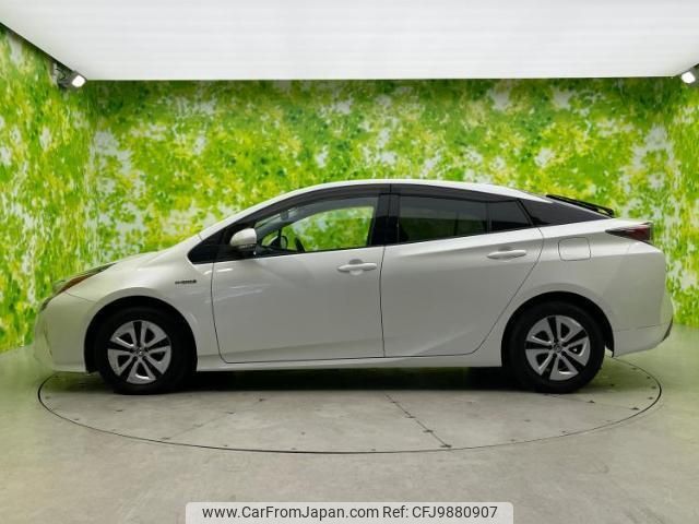 toyota prius 2017 quick_quick_DAA-ZVW51_ZVW51-8037591 image 2