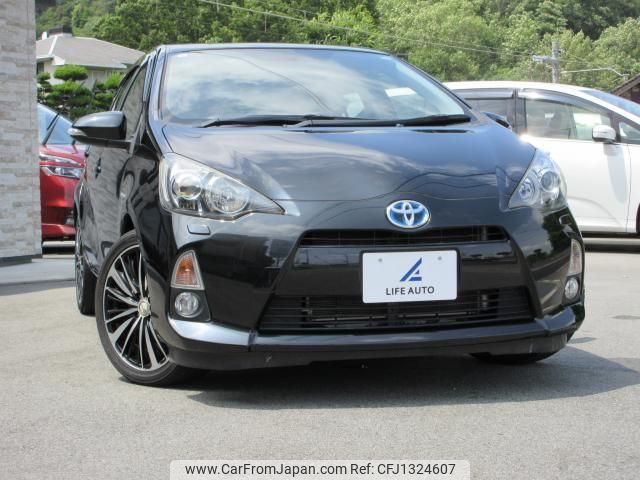 toyota aqua 2013 quick_quick_DAA-NHP10_NHP10-6218384 image 1