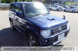 nissan kix 2009 CFJ1580531