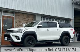 toyota hilux 2018 CFJ1716174