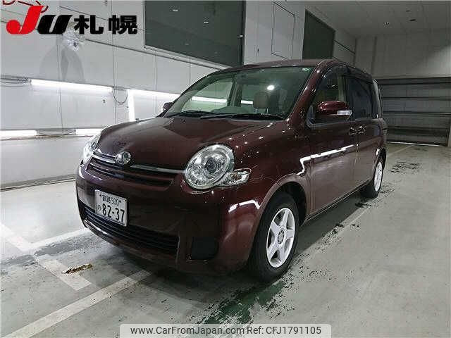 toyota sienta 2013 CFJ1791105 image 1