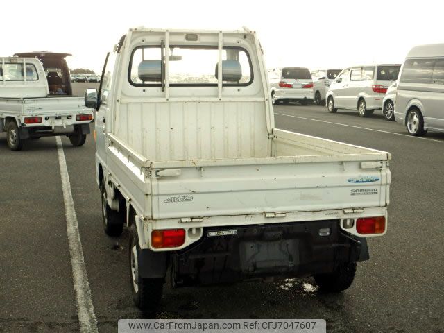 subaru-sambar-truck-1995-1050-car_ea196d0b-2449-402f-96ef-8d5479e9d791