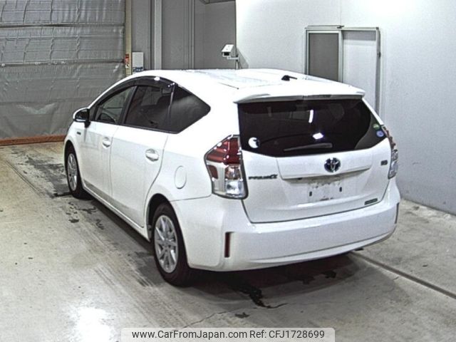toyota prius-α 2017 CFJ1728699 image 2