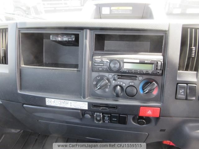 isuzu elf-truck 2022 CFJ1559515 image 2