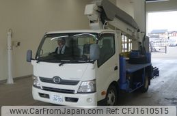 hino dutro 2014 CFJ1610515