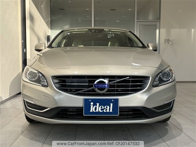 volvo v60 2017 -VOLVO--Volvo V60 LDA-FD4204T--YV1FWA8RDJ2375203---VOLVO--Volvo V60 LDA-FD4204T--YV1FWA8RDJ2375203- image 2