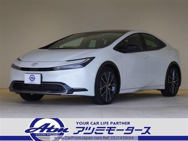 toyota prius 2024 CFJ1450066 image 1