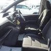 toyota voxy 2016 -TOYOTA--Voxy DAA-ZWR80G--ZWR80-0205494---TOYOTA--Voxy DAA-ZWR80G--ZWR80-0205494- image 9