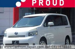 toyota voxy 2008 CFJ1673358