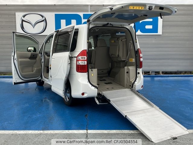 toyota noah 2013 -TOYOTA--Noah DBA-ZRR75Gｶｲ--ZRR75-0113742---TOYOTA--Noah DBA-ZRR75Gｶｲ--ZRR75-0113742- image 1