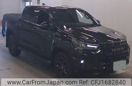 toyota hilux 2023 CFJ1682840