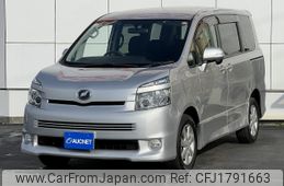 toyota voxy 2008 CFJ1791663