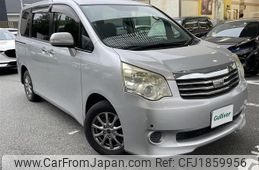 toyota noah 2010 CFJ1859956