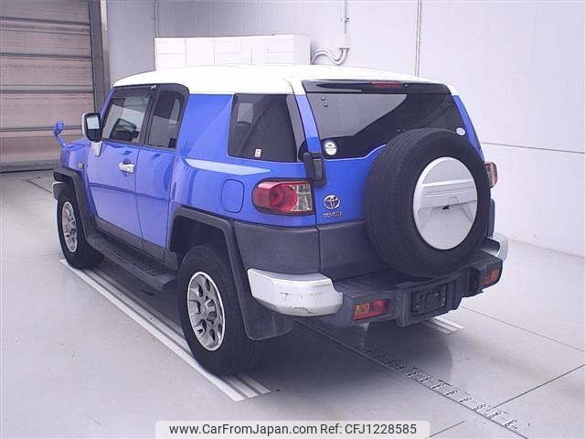toyota fj-cruiser 2011 -TOYOTA--FJ Curiser GSJ15W-0112573---TOYOTA--FJ Curiser GSJ15W-0112573- image 2