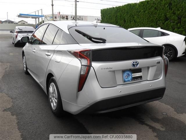 toyota prius 2018 quick_quick_DAA-ZVW50_ZVW50-6131814 image 2