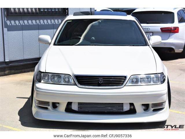 toyota mark-ii 1997 GOO_JP_700060229130230804002 image 2