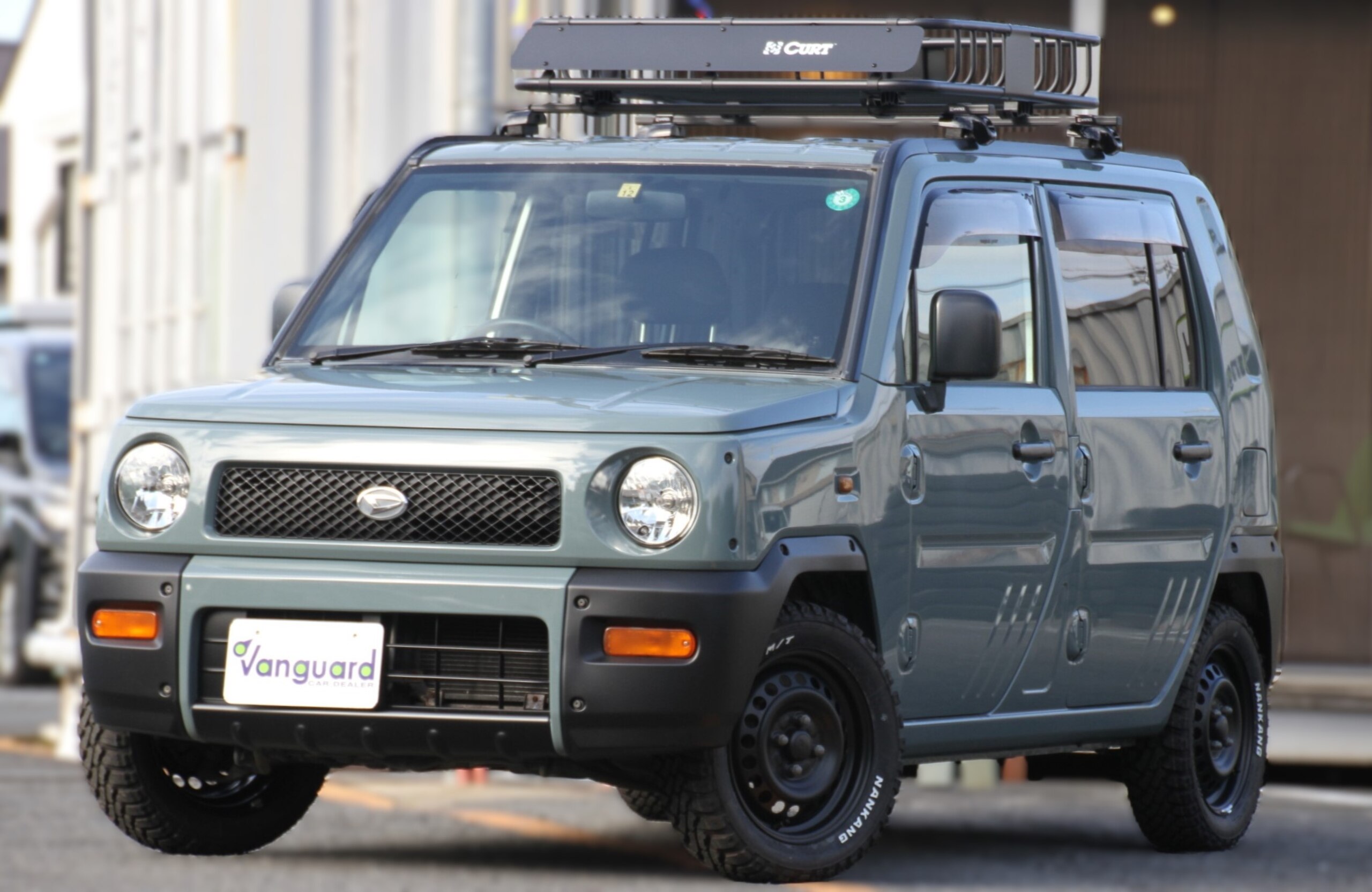 car_ea4632bb-2c79-45b3-8b20-