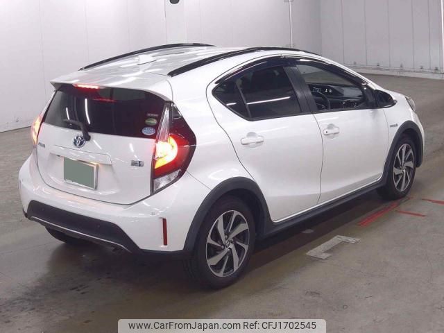 toyota aqua 2018 CFJ1702545 image 2