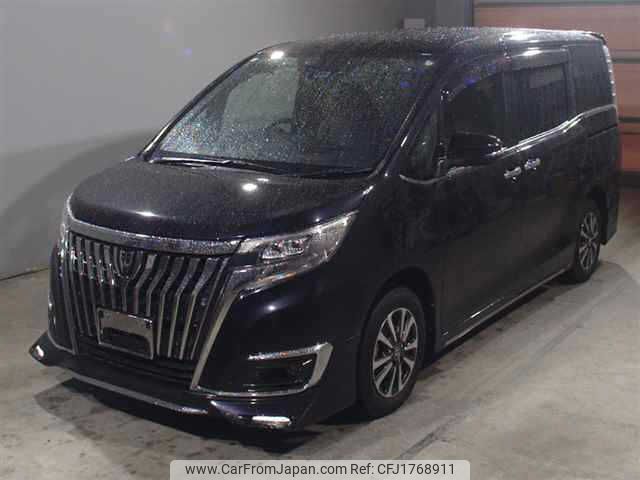 toyota esquire 2018 CFJ1768911 image 1