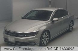 volkswagen passat-variant 2016 CFJ1633098
