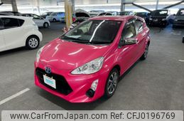 toyota aqua 2015 AF-NHP10-2483600