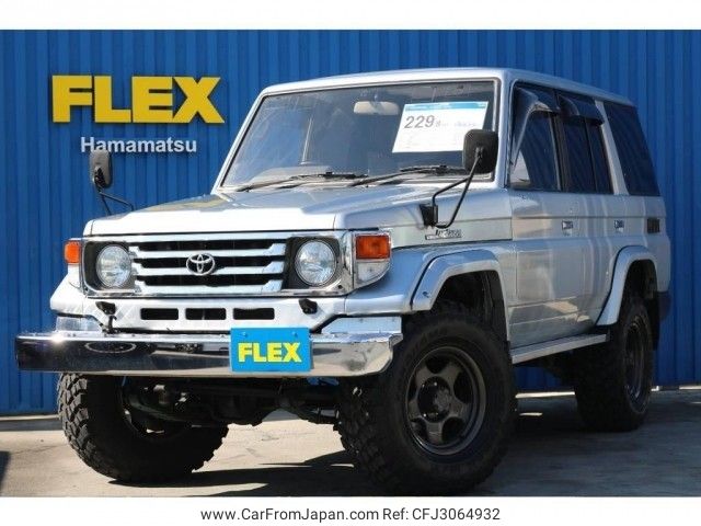 1992 Toyota Land Cruiser U-HZJ77HV 4WD - Car Price $16,251