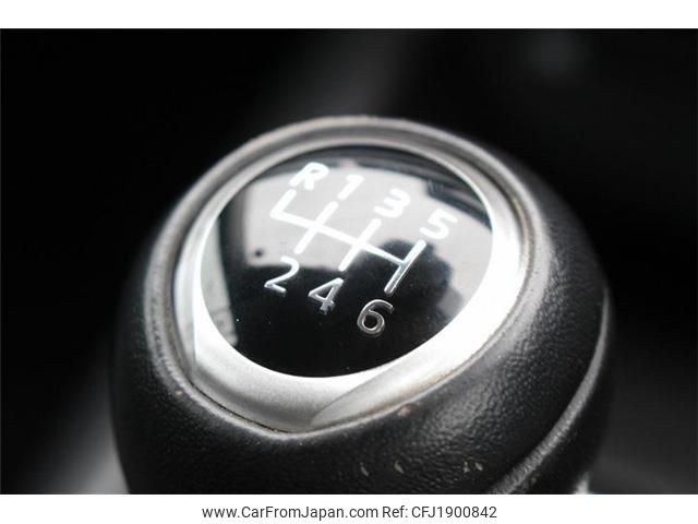 mazda axela 2016 CFJ1900842 image 2