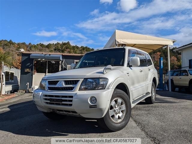 mitsubishi pajero 2004 quick_quick_LA-V73W_V73W-0402639 image 1