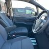 toyota voxy 2018 CFJ1509233 image 17