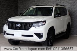 toyota land-cruiser-prado 2023 25632102