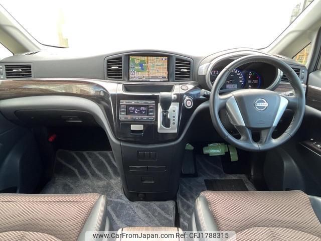 nissan elgrand 2012 CFJ1788315 image 2