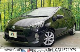 toyota aqua 2012 CFJ1671979