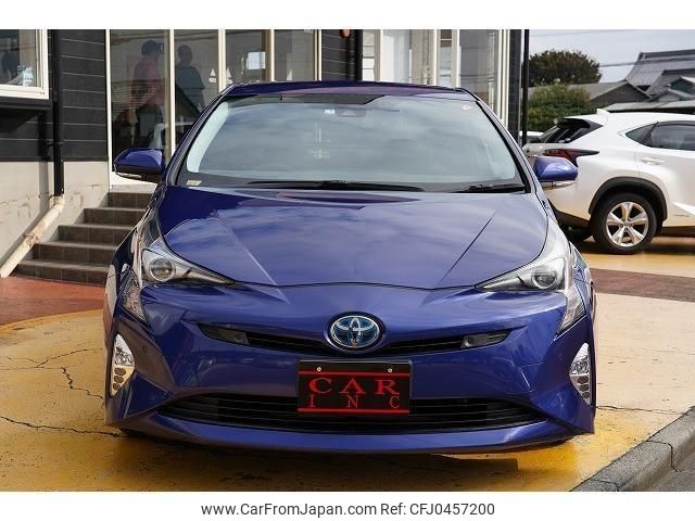 toyota prius 2017 quick_quick_ZVW51_ZVW51-8041798 image 2