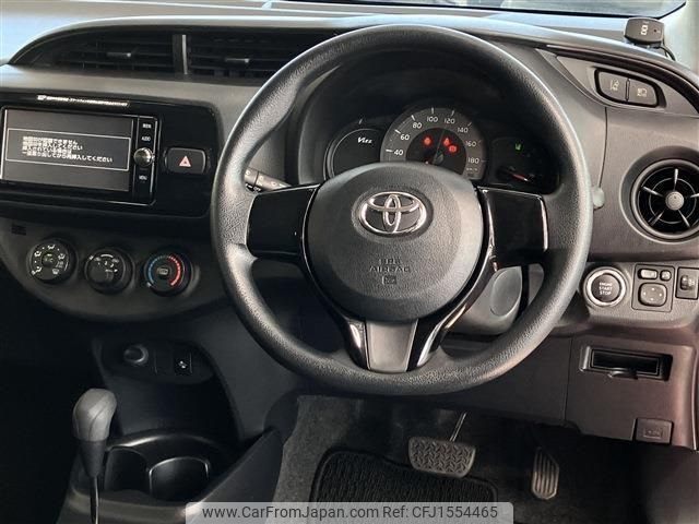 toyota vitz 2017 CFJ1554465 image 2