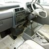 mitsubishi minicab-truck 1996 No.13180 image 10