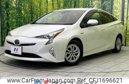 toyota prius 2017 CFJ1696621