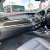 bmw 5-series 2017 CARSENSOR_JP_AU6436180794 image 37