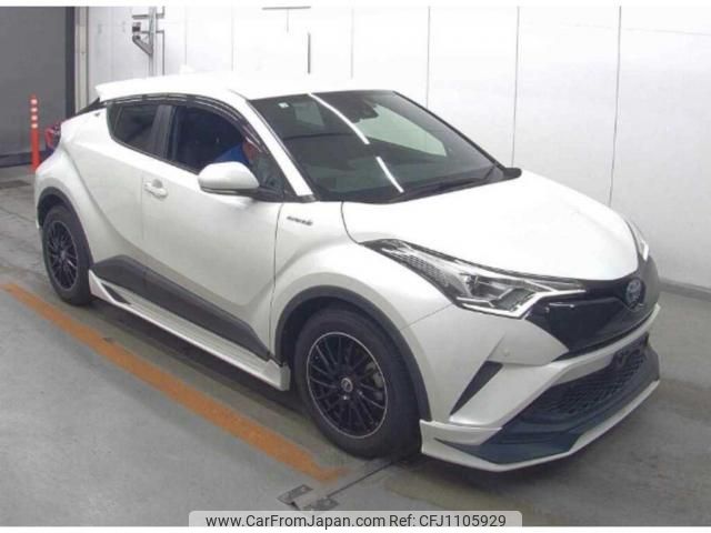 toyota c-hr 2018 quick_quick_DAA-ZYX10_ZYX10-2188113 image 1