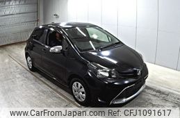 toyota vitz 2015 -TOYOTA--Vitz KSP130-2135178---TOYOTA--Vitz KSP130-2135178-