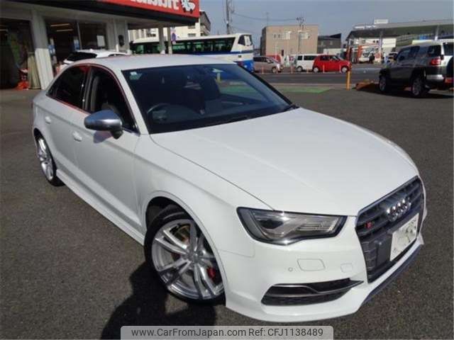 audi s3 2015 -AUDI 【福山 335】--Audi S3 ABA-8VCJXL--WAUZZZ8V5F1064049---AUDI 【福山 335】--Audi S3 ABA-8VCJXL--WAUZZZ8V5F1064049- image 2