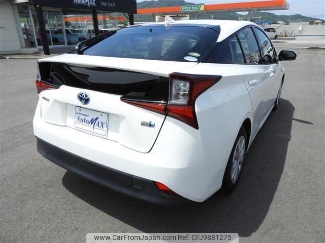 toyota prius 2019 quick_quick_DAA-ZVW51_ZVW51-6090155 image 2