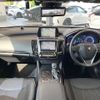 toyota crown 2019 CFJ1615579 image 2