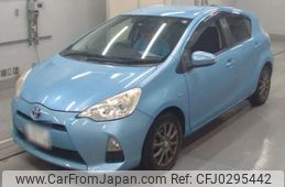 toyota aqua 2013 -TOYOTA 【新潟 502ﾋ2118】--AQUA DAA-NHP10--NHP10-2196265---TOYOTA 【新潟 502ﾋ2118】--AQUA DAA-NHP10--NHP10-2196265-