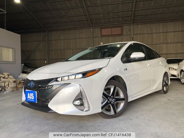 toyota prius-phv 2022 -TOYOTA--Prius PHV 6LA-ZVW52--ZVW52-3220947---TOYOTA--Prius PHV 6LA-ZVW52--ZVW52-3220947- image 1