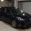 toyota prius-α 2017 CFJ1693856 image 1