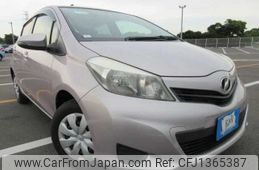 toyota vitz 2012 646828-Y2025060359F-12