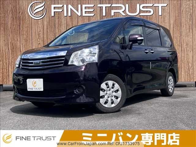 toyota noah 2013 CFJ1753975 image 1