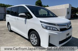 toyota voxy 2018 NIKYO_KX51763