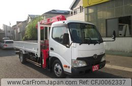 hino dutro 2013 GOO_NET_EXCHANGE_0560133A30240730W003